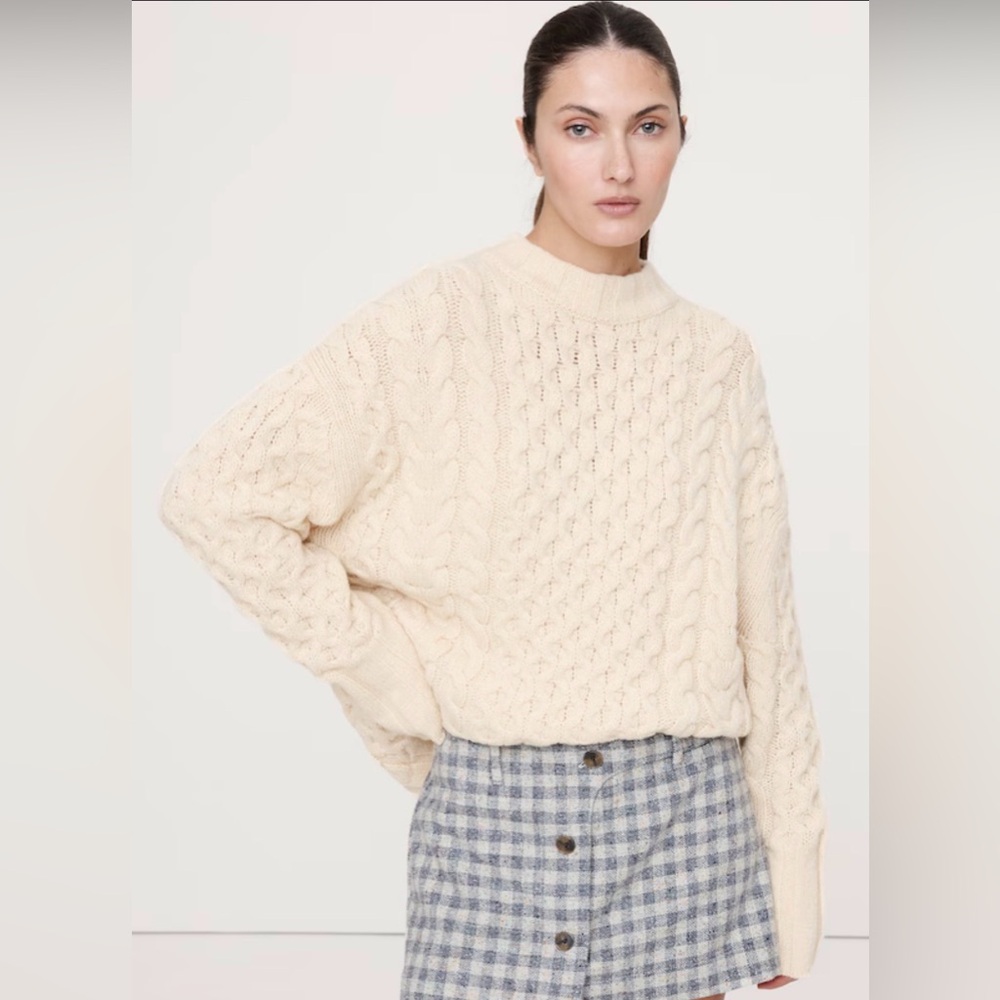 NWT Banana Republic Italian Merino Blend Cable Tunic Sweater in Cream: XS
